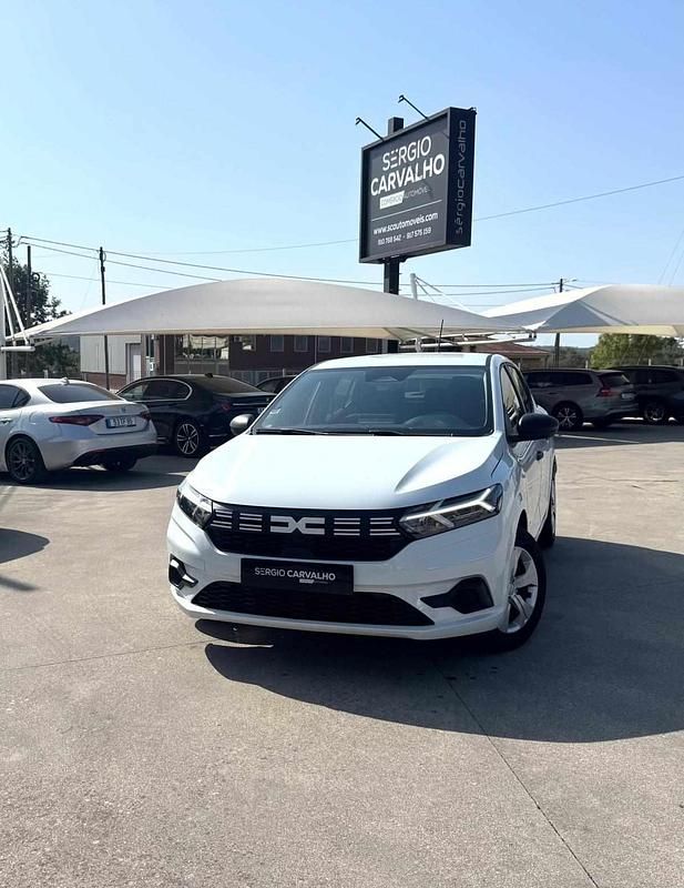 Branco Usado 2024 Dacia Sandero Citadino | € 15.750 (Super Preço) - Imagem 1/4