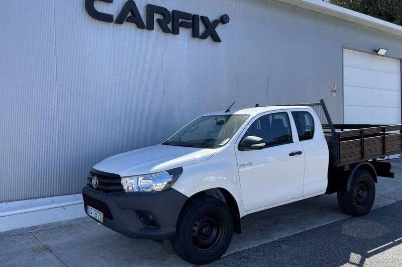 Branco Usado 2017 Toyota HiLux Pickup | € 28.499 (Bom preço) - Imagem 1/4