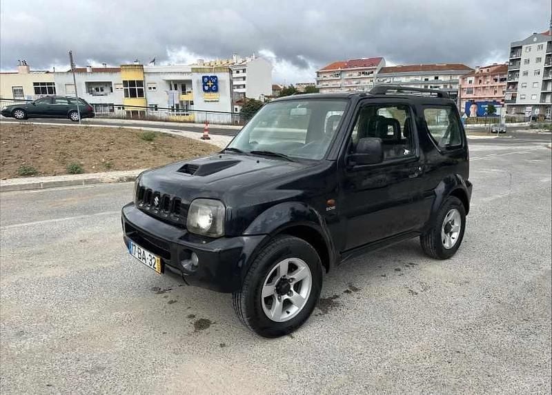 Usado Suzuki Jimny 86 HP (63 kW) 2005 Preto SUV