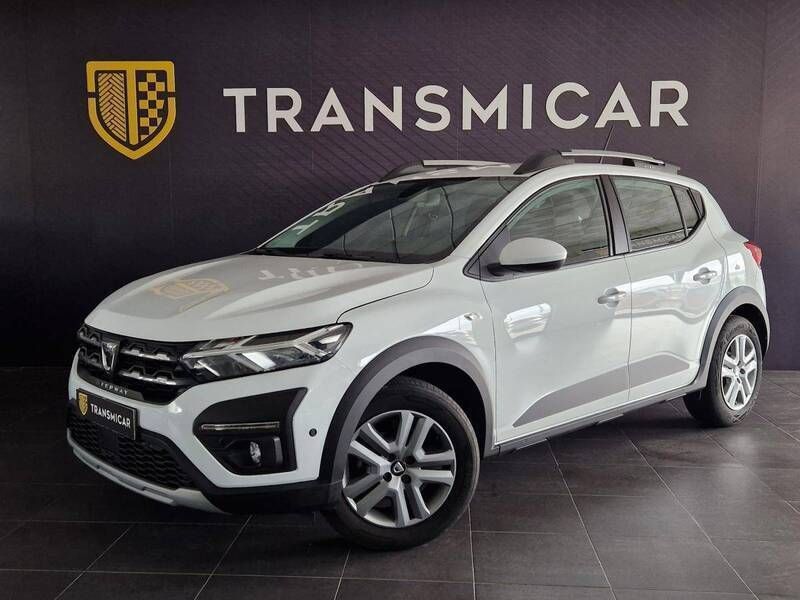 Branco Usado 2021 Dacia Sandero Citadino | € 13.990 (Preço justo) - Imagem 1/4