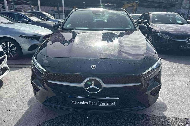 Usado Mercedes 200 163 HP (119 kW) 2025 Outra