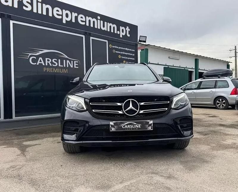 Usado Mercedes GLC250 AMG line 204 HP (150 kW) 2018 Preto SUV