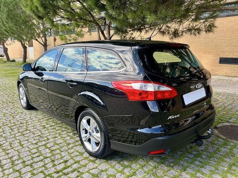 Usado Ford Focus Titanium 120 HP (88 kW) 2013 Sedan