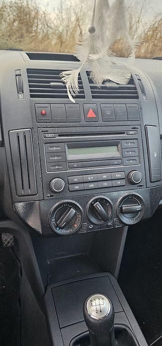 Usado 2006 VW Polo Sedan | € 3.200 - Imagem 1/4
