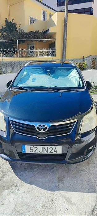 Usado 2010 Toyota Avensis Sedan | € 8.000 - Imagem 1/4