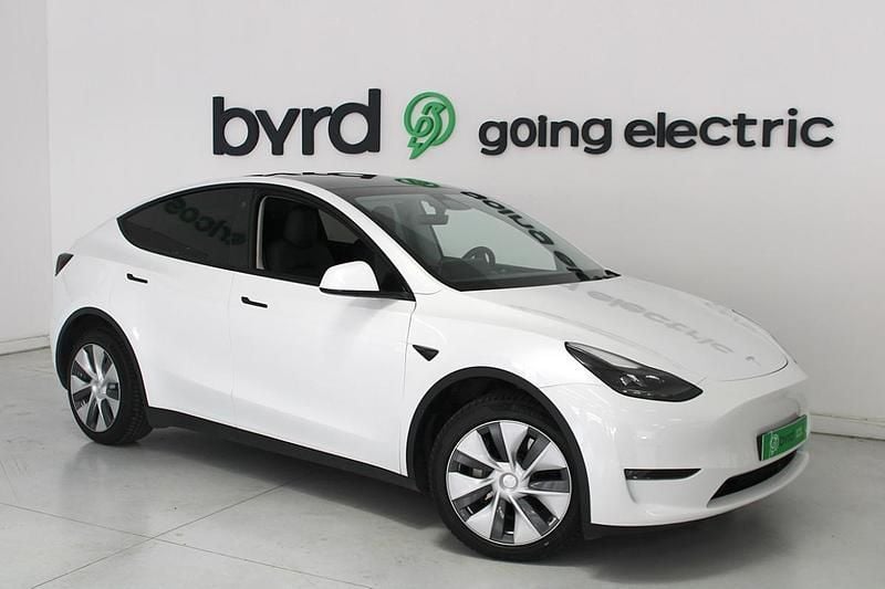 Branco Usado 2022 Tesla Model Y Long Range AWD SUV | € 32.900 - Imagem 1/4