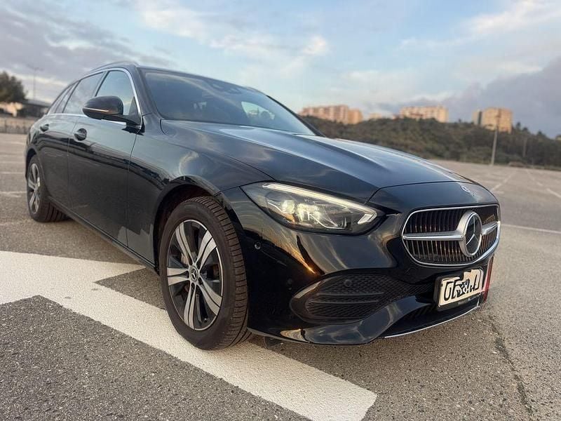 Usado 2022 Mercedes C300e Sedan | € 34.000 (Super Preço) - Imagem 1/4