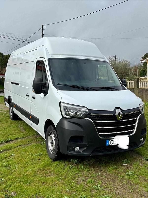 Usado Renault Master 145 HP (106 kW) 2022 Branco Monovolume