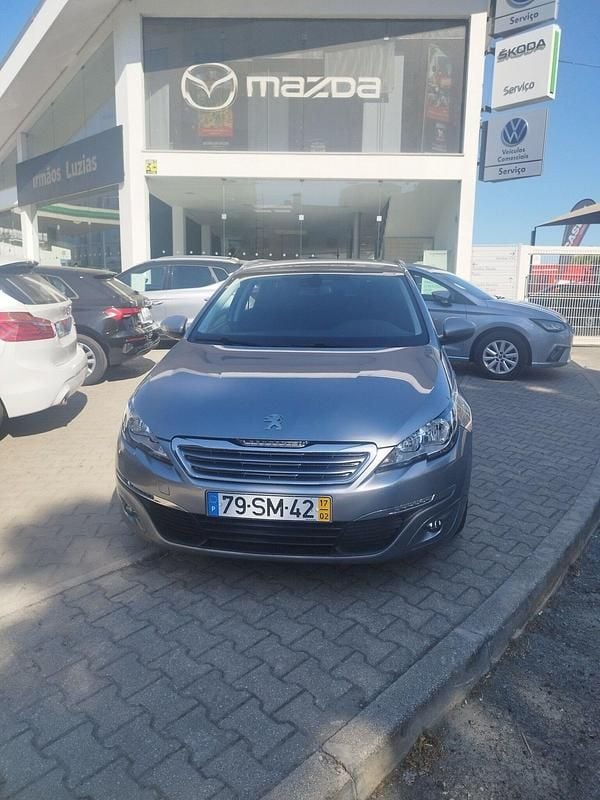 Cinza Usado 2017 Peugeot 308 Style Carrinha | € 12.500 (Preço justo) - Imagem 1/4