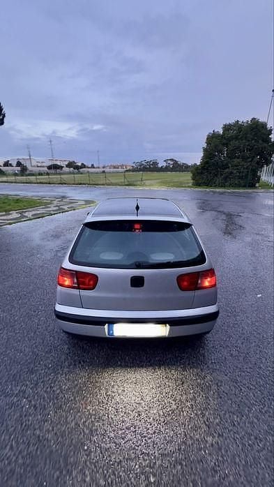Usado Seat Ibiza Sport 110 HP (80 kW) 2001 Sedan