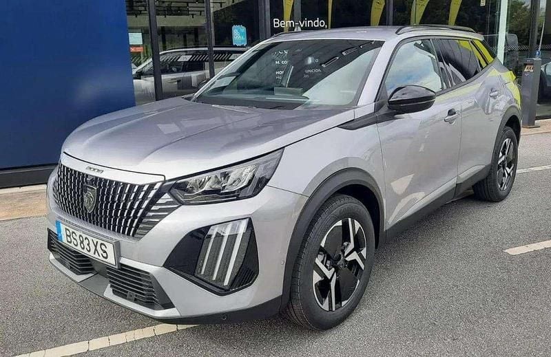 Cinza Usado 2025 Peugeot 2008 Allure SUV | € 25.250 (Preço elevado) - Imagem 1/4