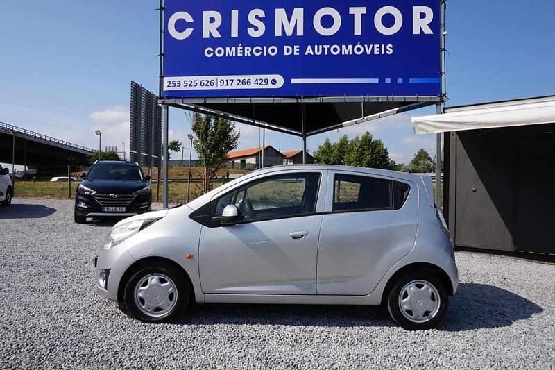 Cinzento Usado 2010 Chevrolet Spark Citadino | € 3.950 - Imagem 1/4