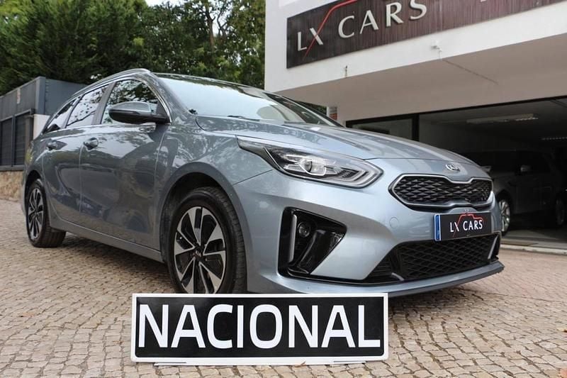 Cinzento Usado 2021 Kia Ceed Sportswagon Carrinha | € 16.500 (Bom preço) - Imagem 1/4