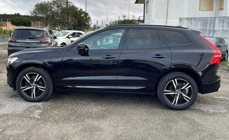Usado Volvo XC60 R-Design 190 HP (139 kW) 2020 Preto SUV