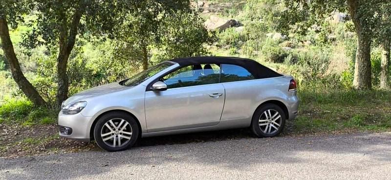Cinzento Usado 2011 VW Golf Cabriolet Cabrios | € 12.200 - Imagem 1/4