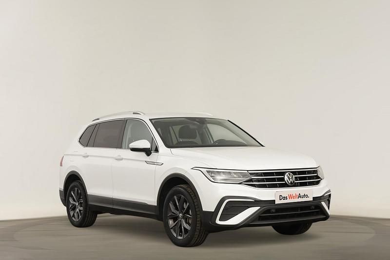 Branco Usado 2022 VW Tiguan Allspace Life SUV | € 32.990 (Preço justo) - Imagem 1/4