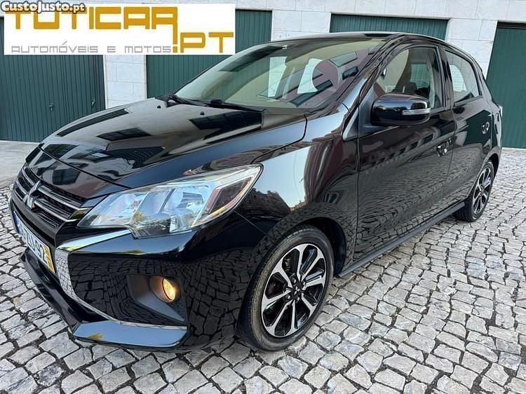 Preto Usado 2020 Mitsubishi Space Star Intense Citadino | € 10.900 (Bom preço) - Imagem 1/1