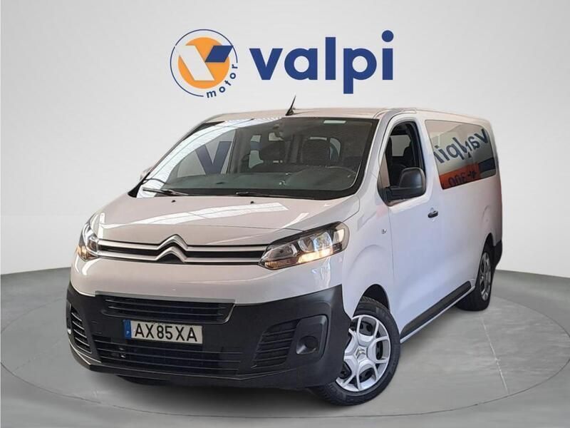 Branco Usado 2023 Citroën Jumpy Monovolume | € 36.950 - Imagem 1/4