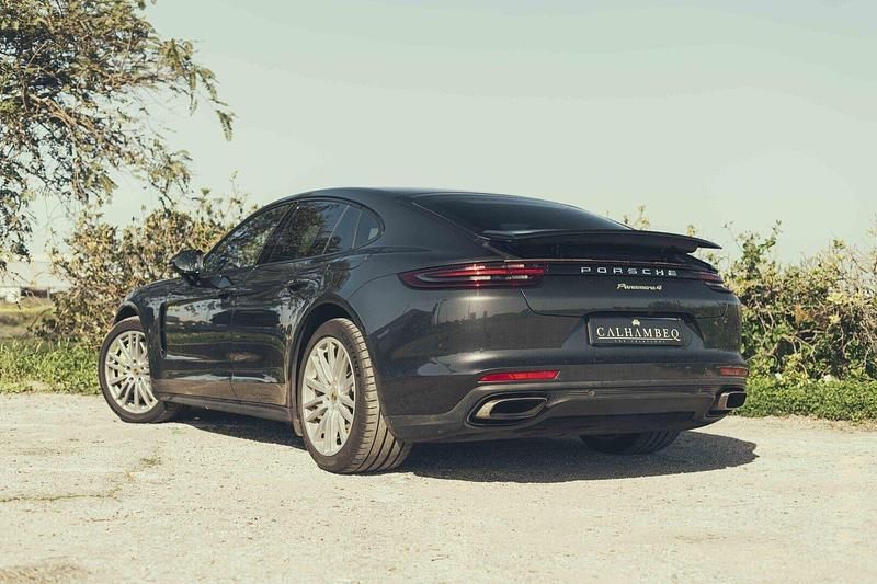 Usado Porsche Panamera 4 462 HP (339 kW) 2018 Preto Sedan