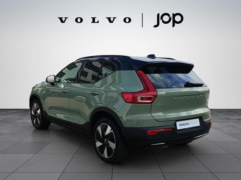 Usado Volvo EX40 Plus 185 kW (252 HP) 2024 Verde SUV