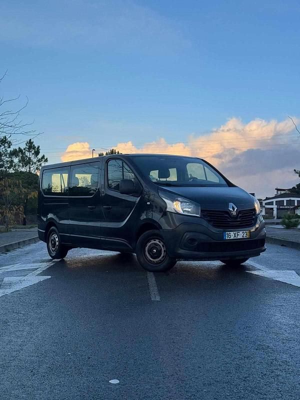 Preto Usado 2019 Renault Trafic Van | € 19.990 - Imagem 1/4