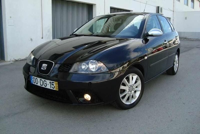 Preto Usado 2007 Seat Ibiza Citadino | € 1.500 - Imagem 1/4