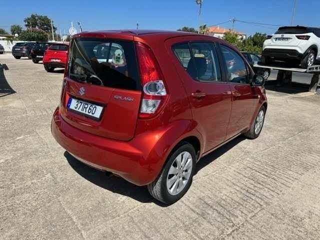 Usado Suzuki Splash 75 HP (55 kW) 2010 Outra Citadino
