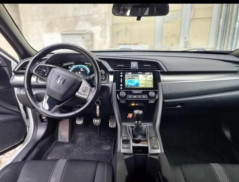 Usado Honda Civic 129 HP (94 kW) 2019 Branco