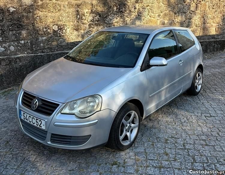 Cinza Usado 2006 VW Polo Van | € 2.490 - Imagem 1/1