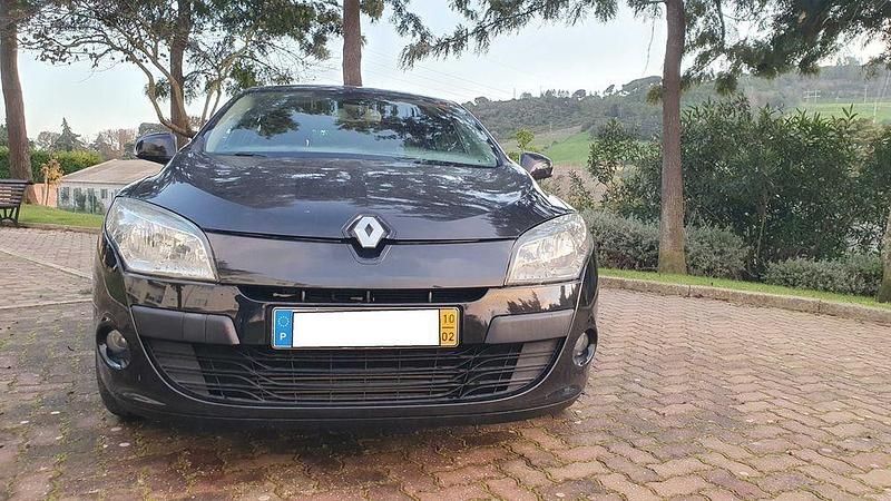 Usado 2010 Renault Mégane III Sedan | € 4.990 (Preço justo) - Imagem 1/4