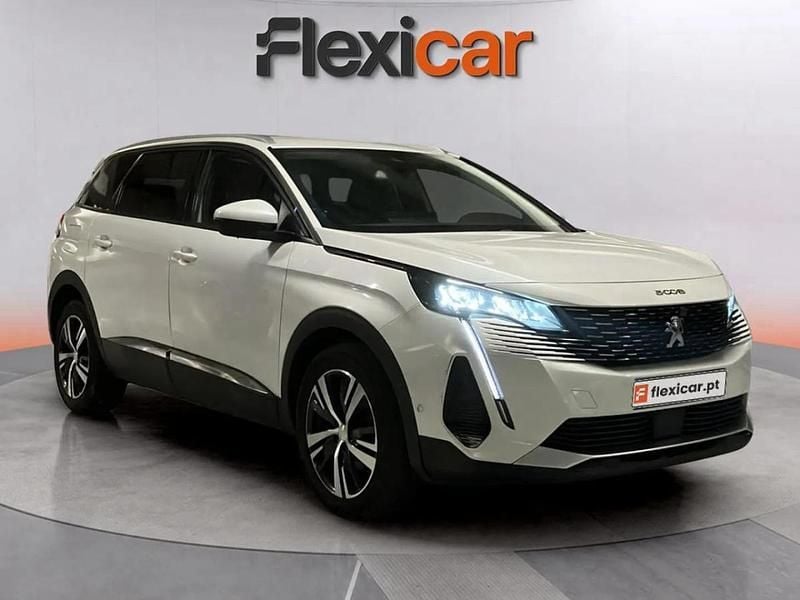 Branco Usado 2021 Peugeot 5008 Allure Monovolume | € 21.990 (Bom preço) - Imagem 1/4
