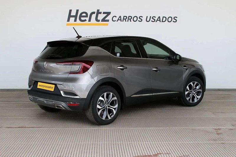 Usado Renault Captur 90 HP (66 kW) 2022 Cinzento SUV