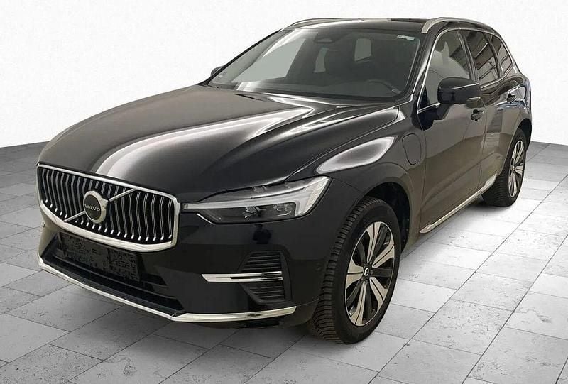 Preto Usado 2022 Volvo XC60 R-Design SUV | € 43.900 (Preço justo) - Imagem 1/3