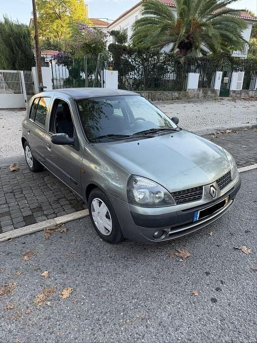 Usado 2003 Renault Clio II | € 2.500 (Preço justo) - Imagem 1/4