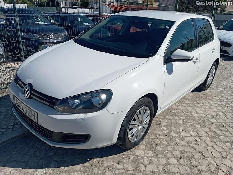 Branco Usado 2012 VW Golf VII Trendline Citadino | € 8.900 (Super Preço) - Imagem 1/1