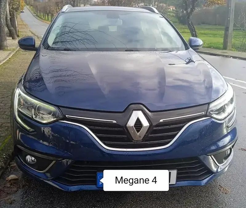 Azul Usado 2017 Renault Mégane GrandTour Carrinha | € 14.900 (Caro) - Imagem 1/4