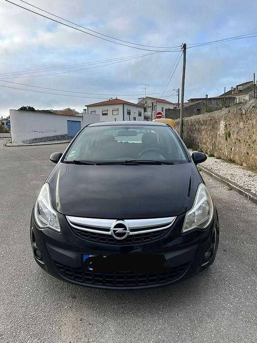 Usado Opel Corsa 70 HP (51 kW) 2011 Sedan