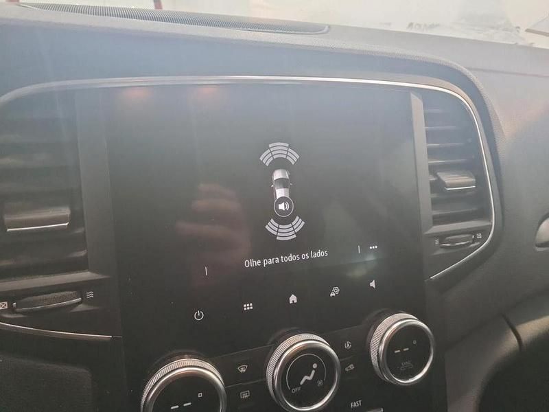 Usado Renault Mégane GrandTour LIMITED 115 HP (84 kW) 2022 Cinza Carrinha