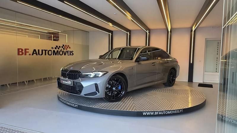 Usado BMW 320e 204 HP (150 kW) 2024 Cinzento Coupé