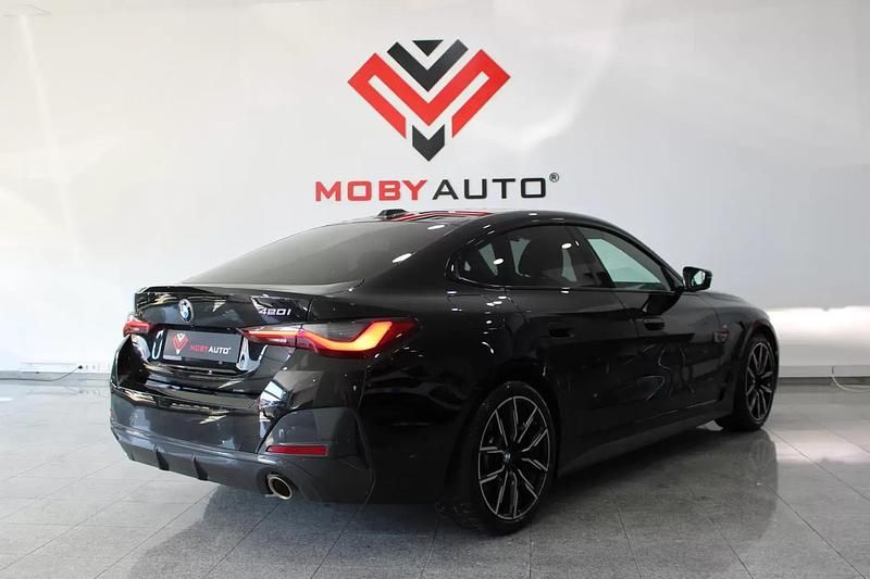 Usado BMW 420 184 HP (135 kW) 2022 Preto Coupé