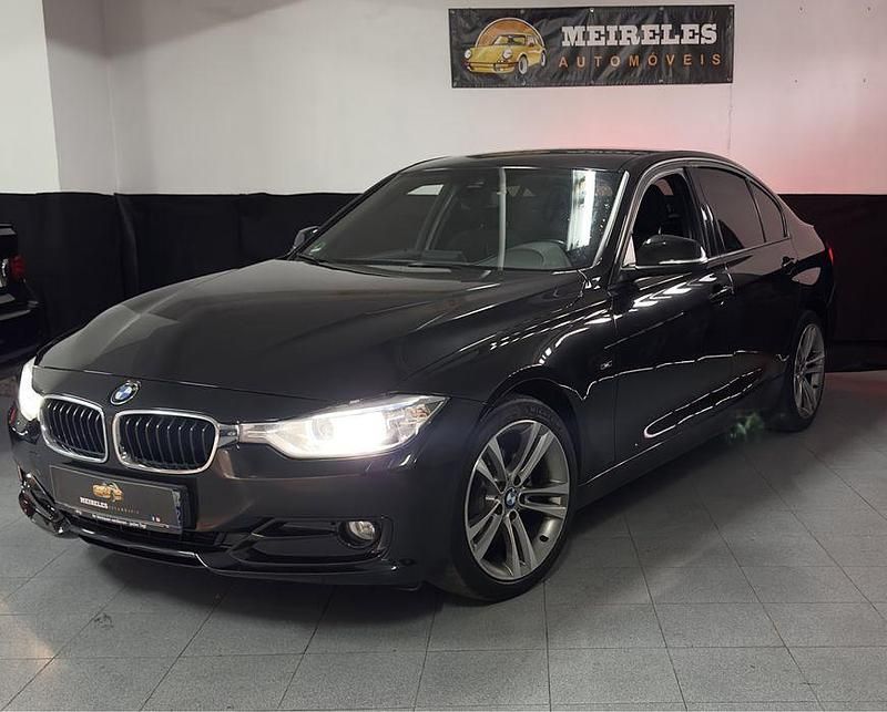 Usado 2012 BMW 320 Sport Line Sedan | € 14.990 (Preço justo) - Imagem 1/4