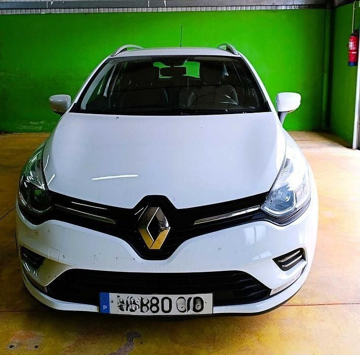 Usado 2018 Renault Clio IV LIMITED Carrinha | € 5.880 - Imagem 1/4