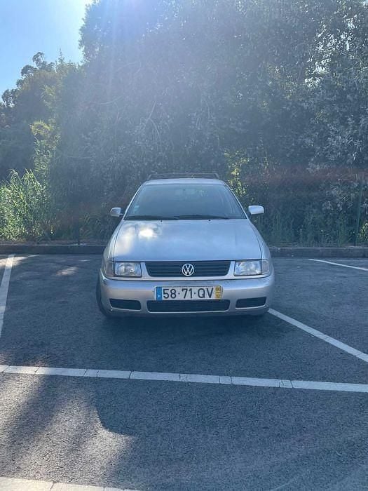 Usado 2000 VW Polo Sedan | € 1.000 (Preço justo) - Imagem 1/4