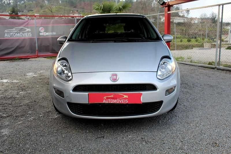 Usado Fiat Punto 84 HP (61 kW) 2015 Cinzento Citadino