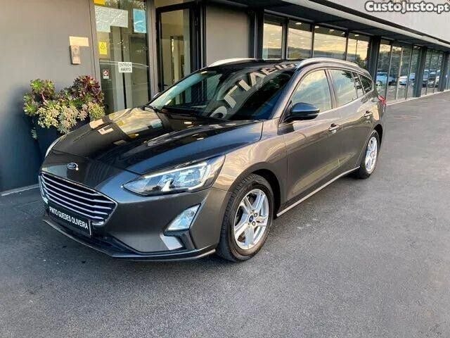 Branco Usado 2021 Ford Focus Sedan | € 14.500 (Super Preço) - Imagem 1/1