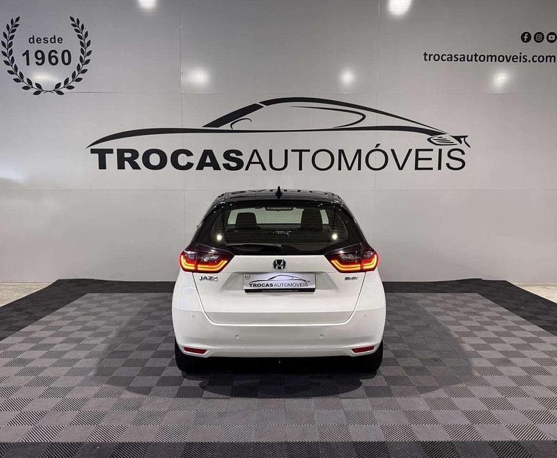 Usado Honda Jazz 109 HP (80 kW) 2022 Branco Citadino