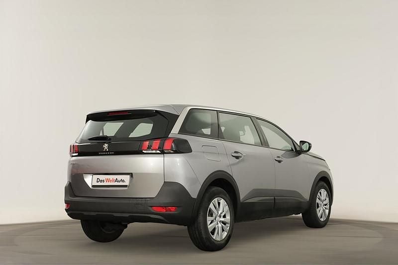 Usado Peugeot 5008 Active 130 HP (95 kW) 2023 Cinzento
