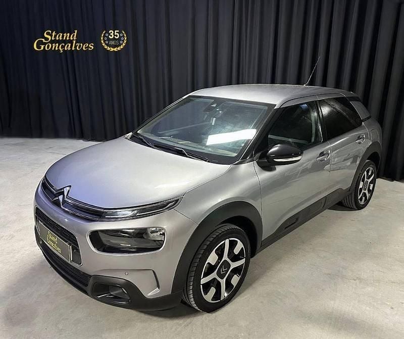 Cinzento Usado 2020 Citroën C4 Cactus Citadino | € 12.990 (Preço justo) - Imagem 1/4