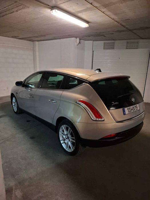 Usado 2009 Lancia Delta Citadino | € 3.580 (Preço elevado) - Imagem 1/4