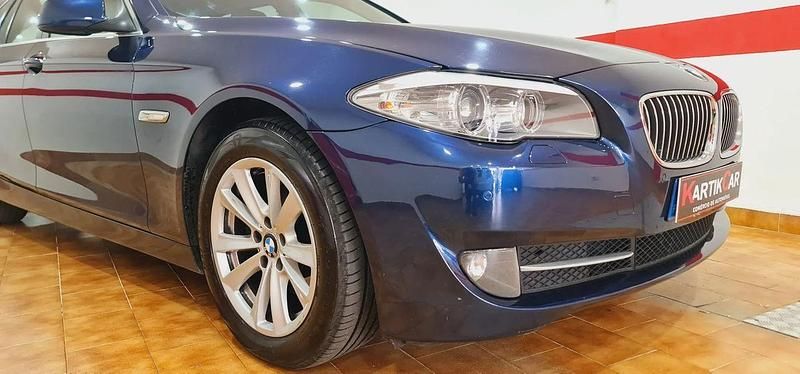 Usado BMW 520 184 HP (135 kW) 2012 Azul Carrinha